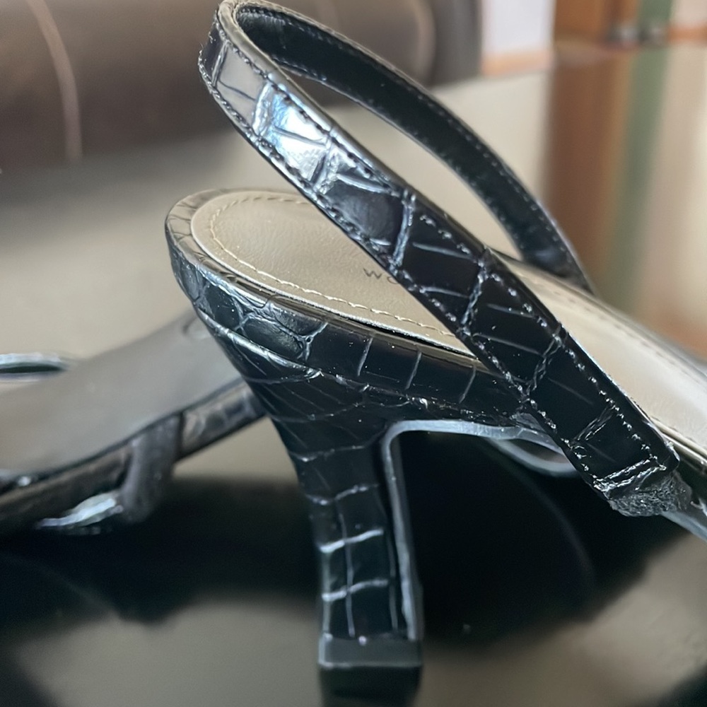 Worthington Black Heel Size 7 Croc Pattern. - Picture 7 of 10